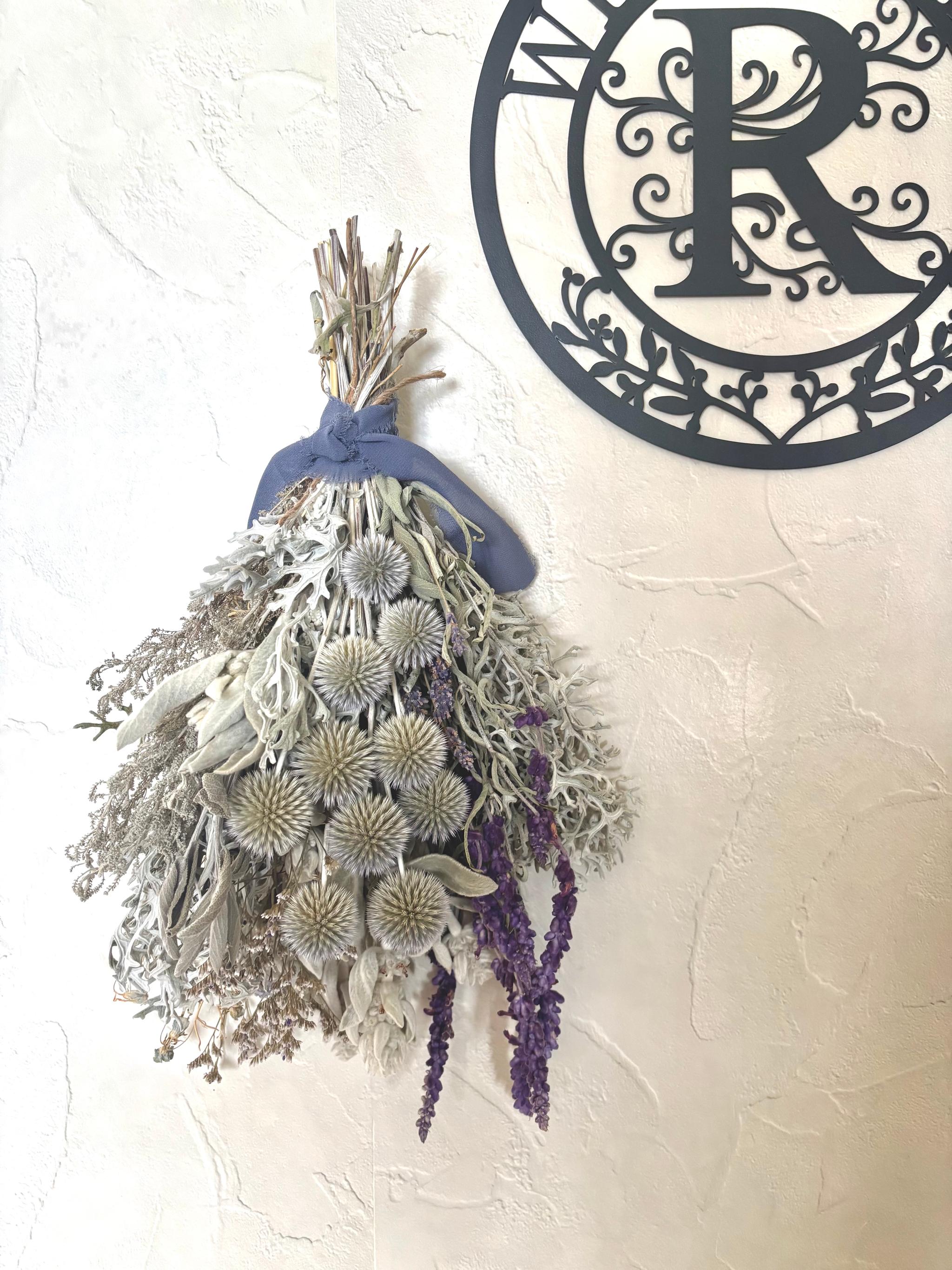 シルバーリーフのドライフラワースワッグ | 4枚目