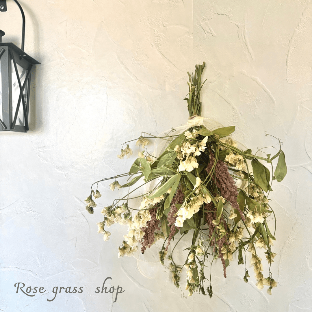 スィートピーのドライフラワースワッグ